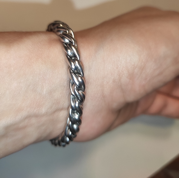 White Gold Rope Diamond Bracelet - Picture 7 of 16